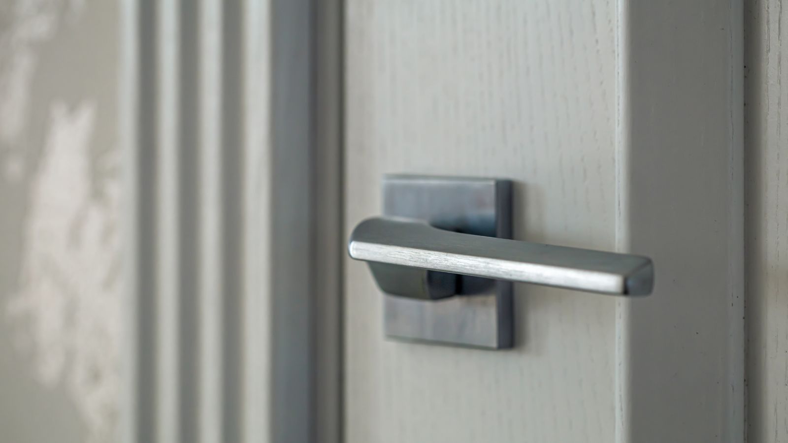 An apartment door knob