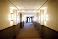Hotel Night Auditor Responds to Urgent Missing Child Call, Then Questions If It Was a Scam