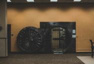 The Vault Deception: How a Clever Attorney Turned a Demolition Demand Into a Landlord’s Nightmare