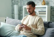 A Teen’s Suspicion About Her Dad’s TikTok Activity Leads to an Awkward Family Conversation