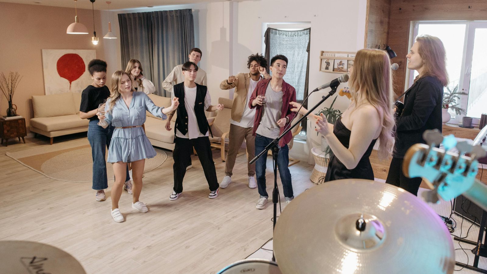 Annoying Band Members Refuse to Let a Deserving Member Direct the Group, So He Quits Over Feeling Undervalued Band playing music