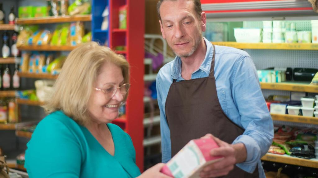 people in a grocery store