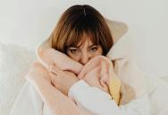 Freezing Night Shift Employee Quits After Boss Accuses Her of Being Impaired for Wearing Blanket