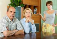 The Ultimate Wedding Ultimatum: Outraged Bride Refuses to Invite Toxic Family Members Despite Her Dad’s Furious Demands