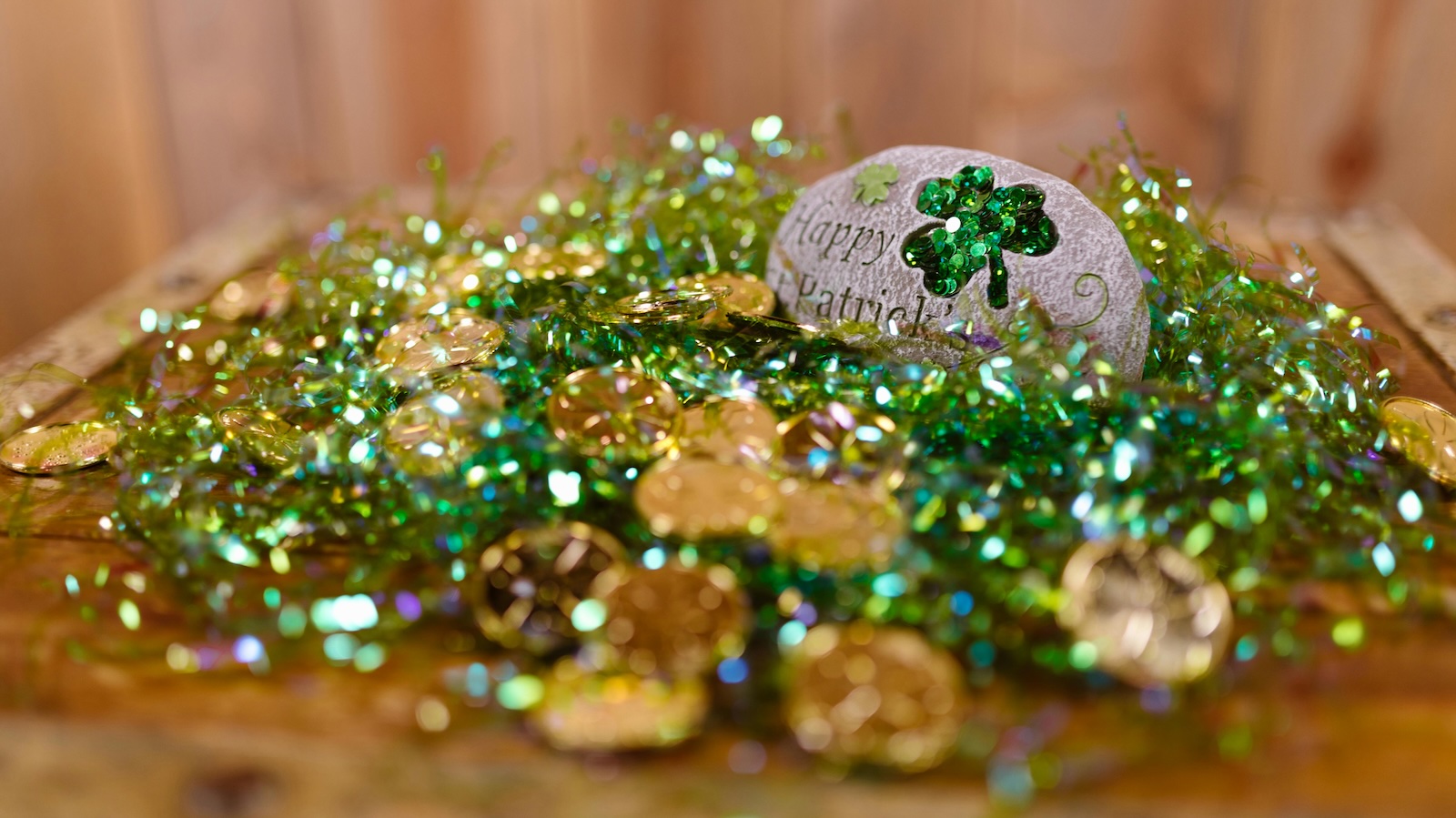 Mom Stunned by Devastating Holiday Mistake That Left Her Son With a Week of Leprechaun Magic While Daughter Got Zero st. patrick's day decorations: green tinsel and gold coins