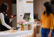 “I Don’t Feel Safe”: The Worrying Moment a Hotel Manager Chose His Staff Over a Guest’s Extension Request