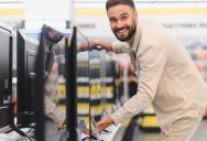 Electronics Store Workers Noticed a Customer Who Always Asked for Demos but Never Made a Purchase