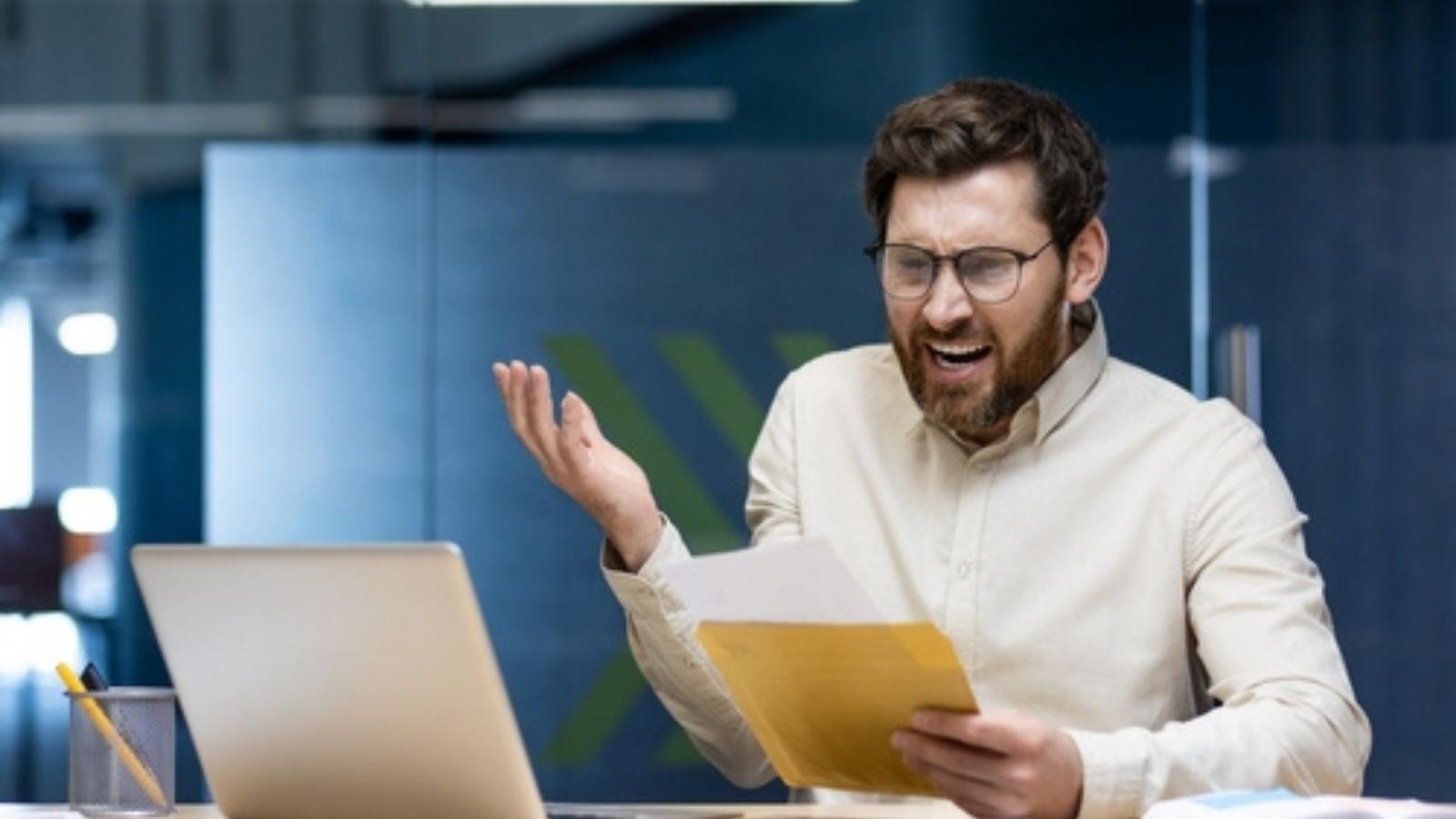 “Work or You’re Fired”: A Manager’s Threat to Cancel a Worker’s Approved Vacation Sparks an Absolute Corporate War Angry employee