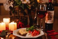 Man Plans Romantic Evening With New Girlfriend, but His Roommate Ruins It With Embarrassing Antics