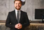 A Hotel Manager Got So Used To Answering The Phone During A Chaotic Shift That He Accidentally Greeted His Coworker Like A Guest
