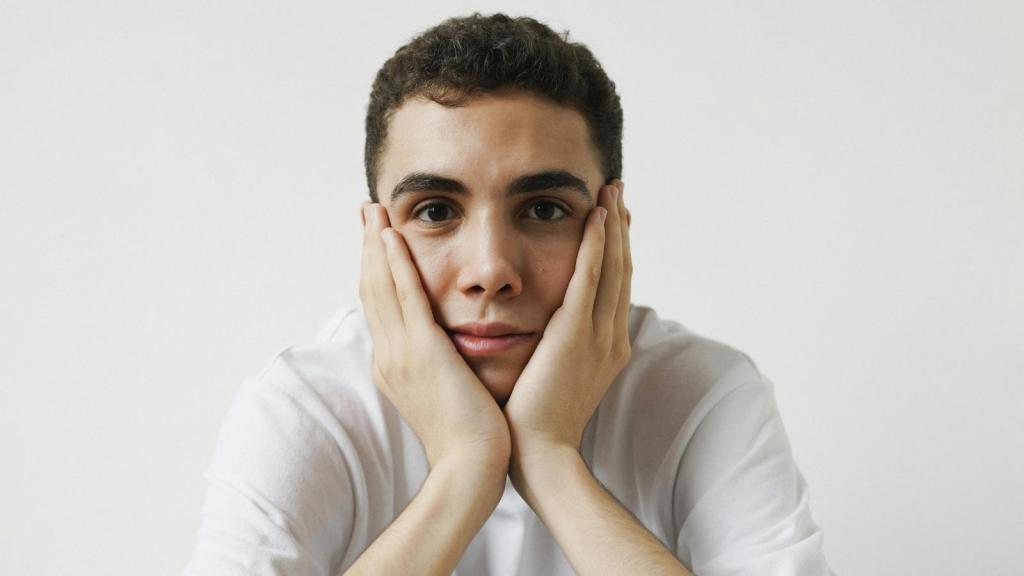 Man thinking about his latest grocery store trip