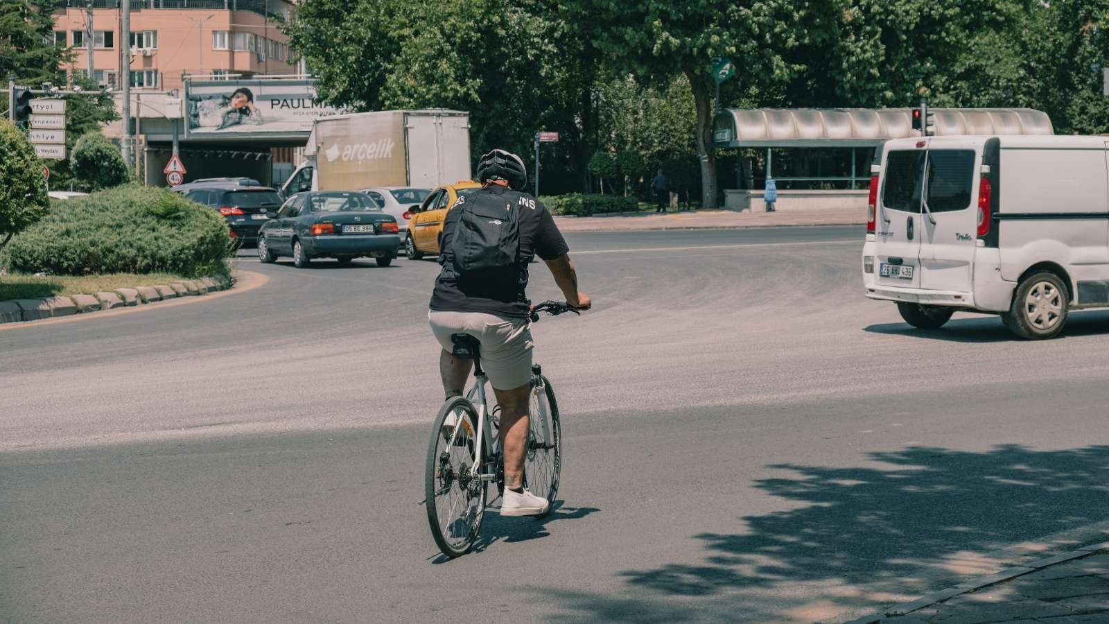 An Elderly Driver backed Out of Paying a Cyclist for Damages After Realizing the Repair Bill Was €90 Instead of €20 Man riding his bike to work
