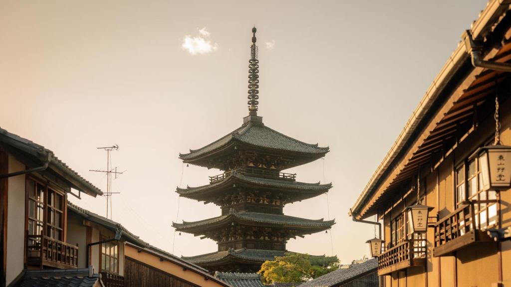 Cool Japanese architecture