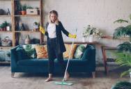 “You’re Being Difficult”: How a Simple Broom Request Tore Two Sisters Apart