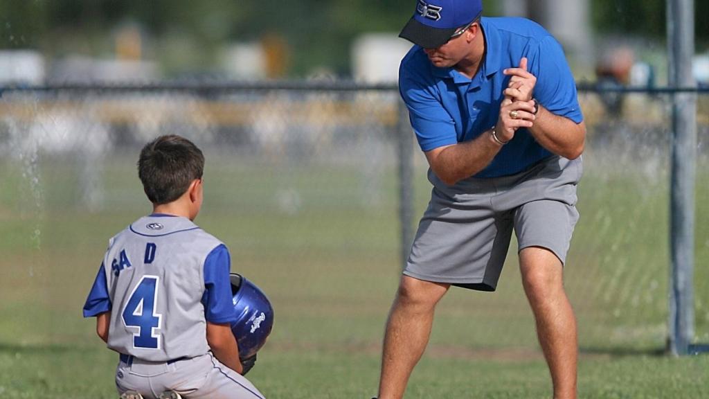 youth baseball coach