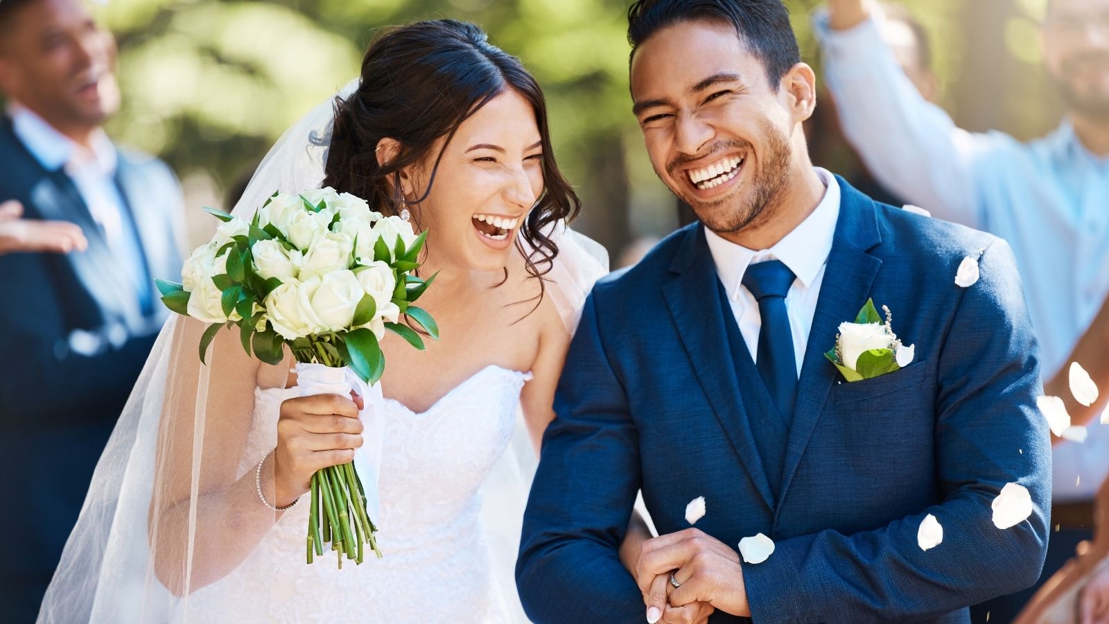 Bride Had Second Thoughts About Inviting Her Dad — His Face Mask Stunt at the Wedding Proved Her Right smiling bride and groom