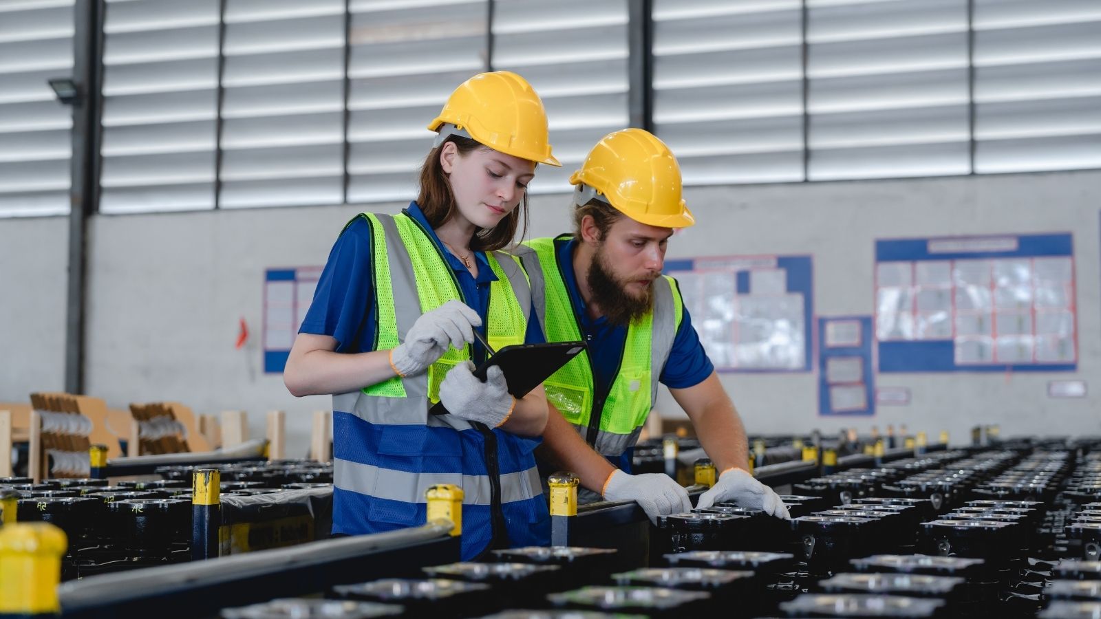 Factory Worker Rejects Mandatory Overtime, So Her Manager Launches a Toxic Campaign to Turn the Whole Team Against Her two factory workers
