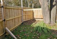 Suburban Nightmare Ignite After Couple’s Fully Approved Backyard Fence Accidentally Blocks a Neighbor’s Pond View