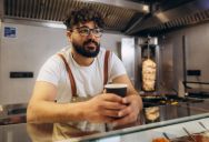 The Ultimate Fast-Food Nightmare: How an Abandoned Teen Employee Kept a Restaurant Running Alone for Shifts on End
