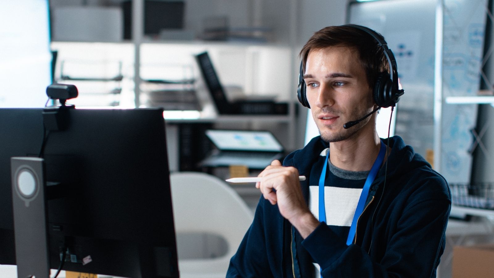 man working in a call center