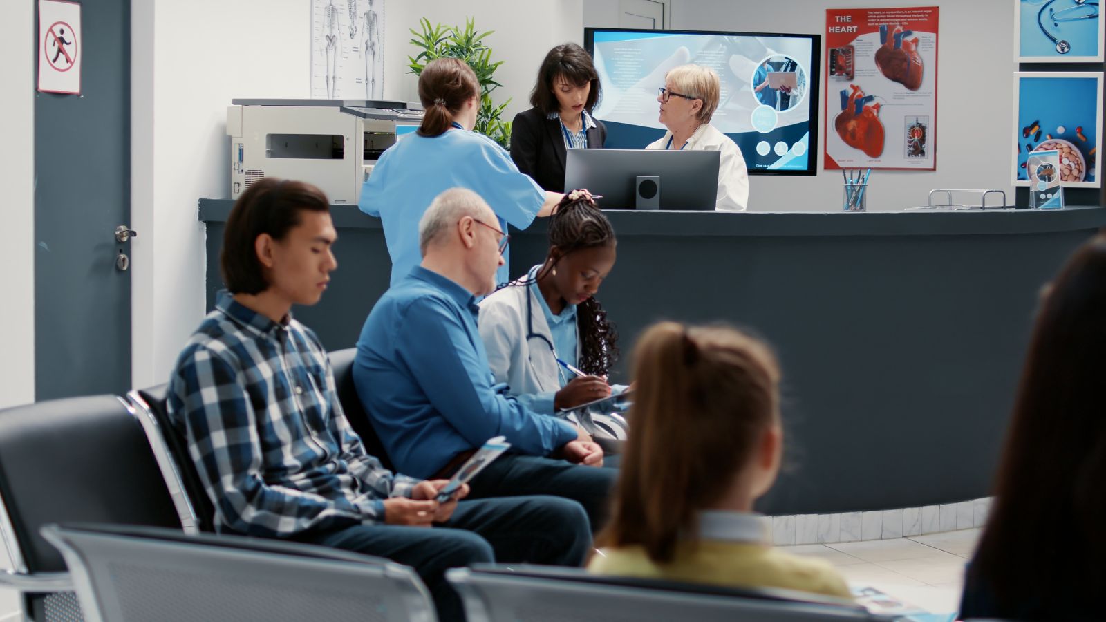 She Was Talking With Nurses in a Doctors Office Lobby — a Random Stranger on the Phone Yelled at Her for Being Too Loud Patients waiting in the doctor's office