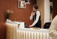 “She Walked Right In Holding It”: Angry Hotel Guest With Feather Allergy Shocks Staff by Dragging Her Huge Duvet Straight to the Front Desk