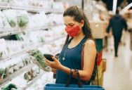 Nurse Confronts Rude Shopper Who Confused Her Scrubs for a Trader Joe’s Uniform