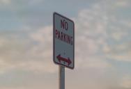 Homeowner Traps Car Behind Private Gate After Repeated Parking Problems, Sparking Neighborhood Dispute