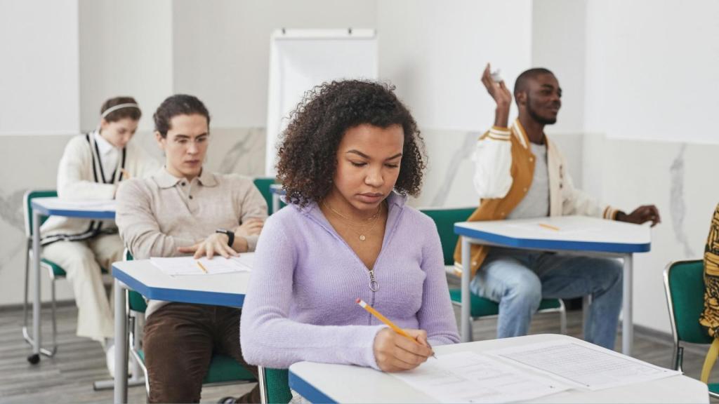 college students taking test