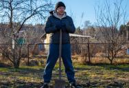 A Homeowner’s Neighbor Keeps Disrespecting His Property Line — He’s Running Out of Ideas for How to Handle It