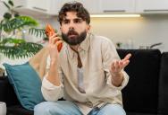 Man’s Friend Is Always Late for Everything, so He Leaves Him Behind at a Party After Waiting 40 Minutes