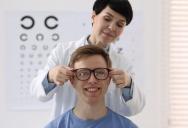 Customer Thought He Knew More About Eyes And Glasses Than An Ophthalmologist, But He Ended Up Looking Foolish When He Insisted On A Pair Of Glasses That Made It Difficult To See