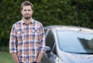 Homeowner Trapped in Nightmare Dispute After Asking an Entitled Neighbor to Unblock His Driveway