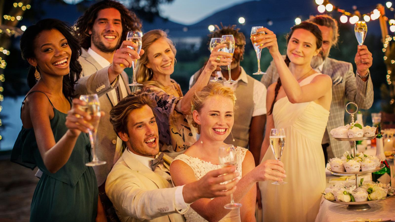 Her Brother Asked Her Daughter to Be the Flower Girl — Then Uninvited Her When They Declared the Wedding Child Free people at a wedding