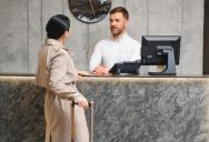 Customer Attempts to Get Free Hotel Stay, but Front Desk Worker Uses Her Evidence to Catch the Lie