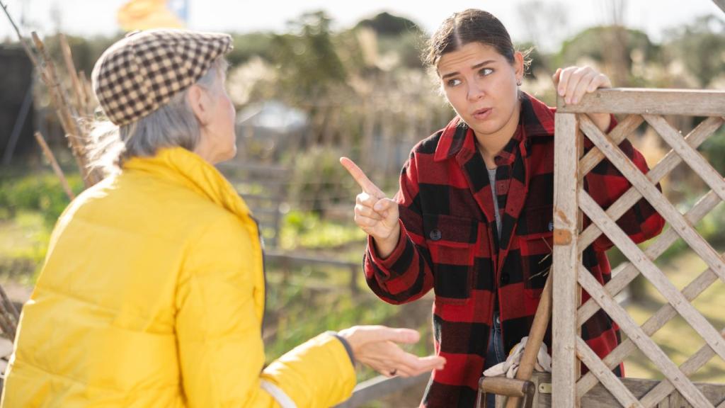 woman arguing with older woman
