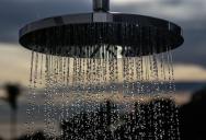 “You Have Some Nerve” Girlfriend Fed Up After Boyfriend Criticizes Her While Taking 1.5-Hour Shower