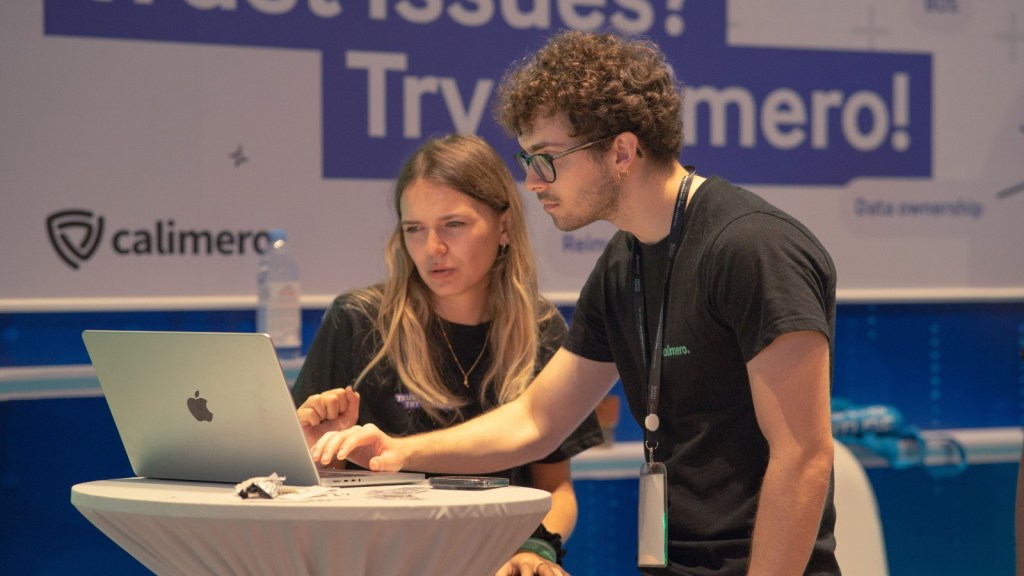 They Set Up a Booth for the Country’s Top Doctors. One Renowned Surgeon Showed Up with a Tech Problem That Left IT Speechless.