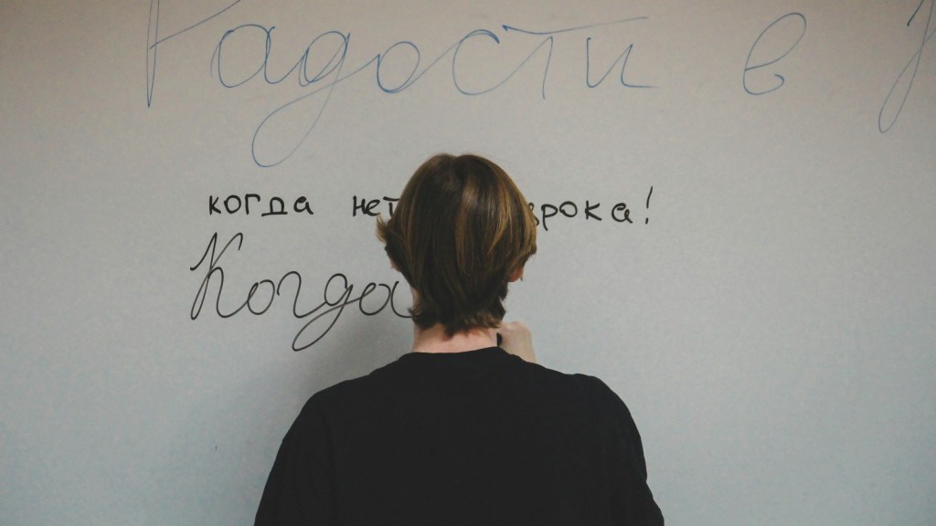 Adult Children Struggle as Immigrant Parents Refuse to Learn English and Rely on Constant Translation