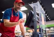 A Customer Came In Every Week Wanting $200 Changed Into $20 Bills — The Store Never Had That Much in the Register