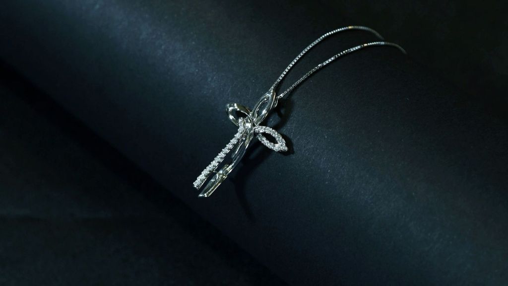 Thin silver crucifix necklace