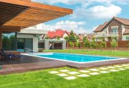 Their Garden Has Been Chaos Since a Neighbor Had a Pool Installed — and the HOA Won’t Let Them Build a Fence to Block It