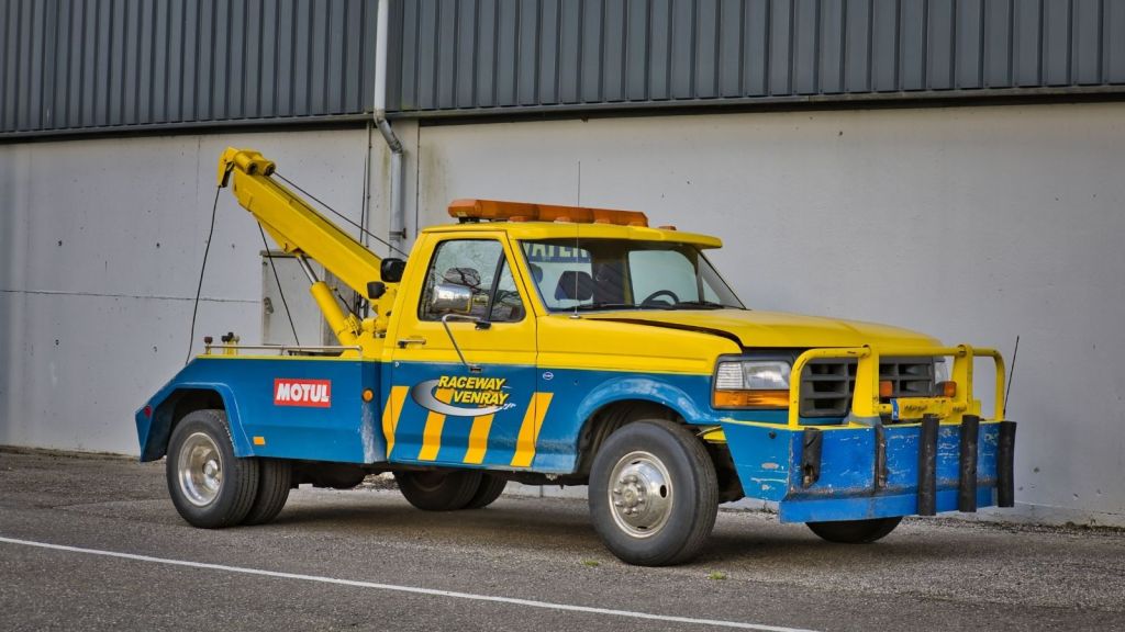 A tow truck