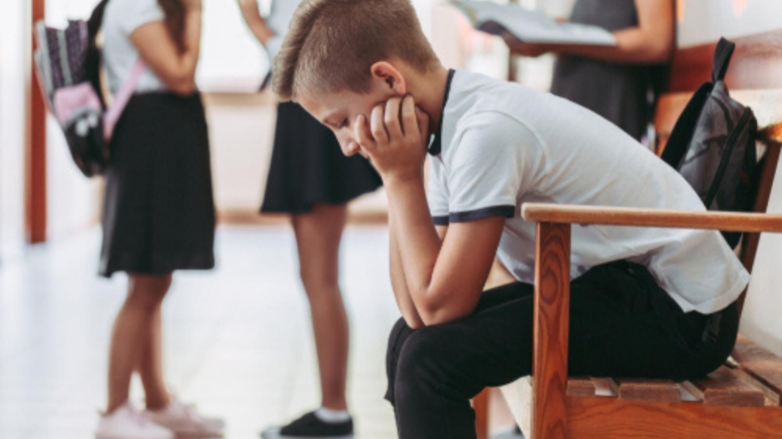 He Was Mistreated at School by Teachers and Classmates, So He Mastered Every Rule and Used Them to Get Away With Everything Kid sitting alone