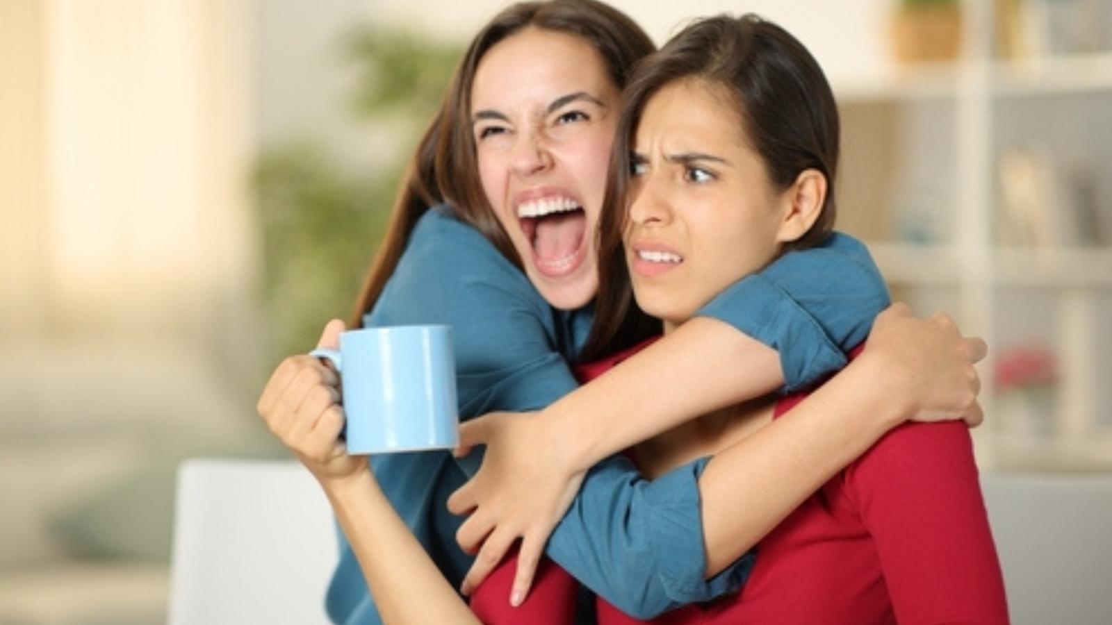 She Picked Her Large Friend Group for a School Trip Room Assignment. The Lifelong Friend Who Never Forgave the Brutal Choice. Weird friends