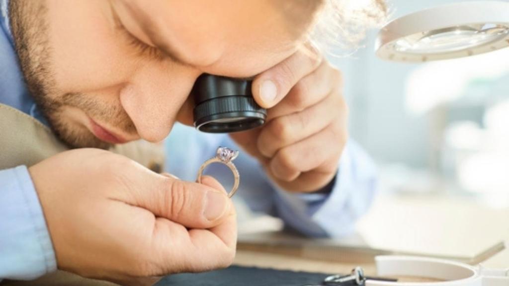 Man making jewelry