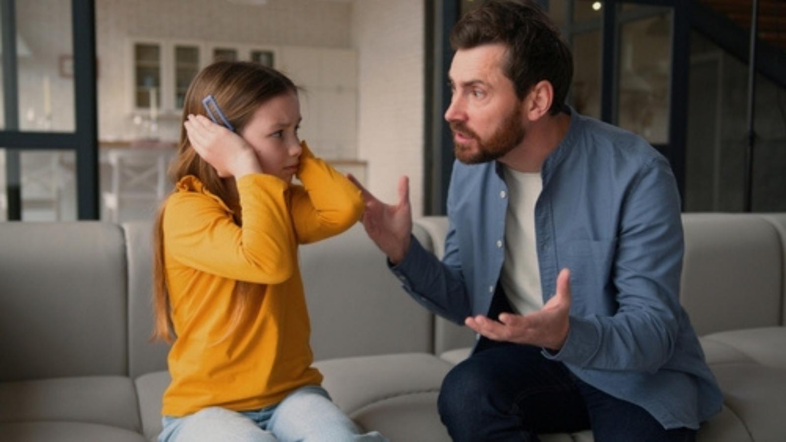 She Saw the Way Her Cousin Was Treated at Home—and Now She’s Torn About What to Do Dad yelling at daughter