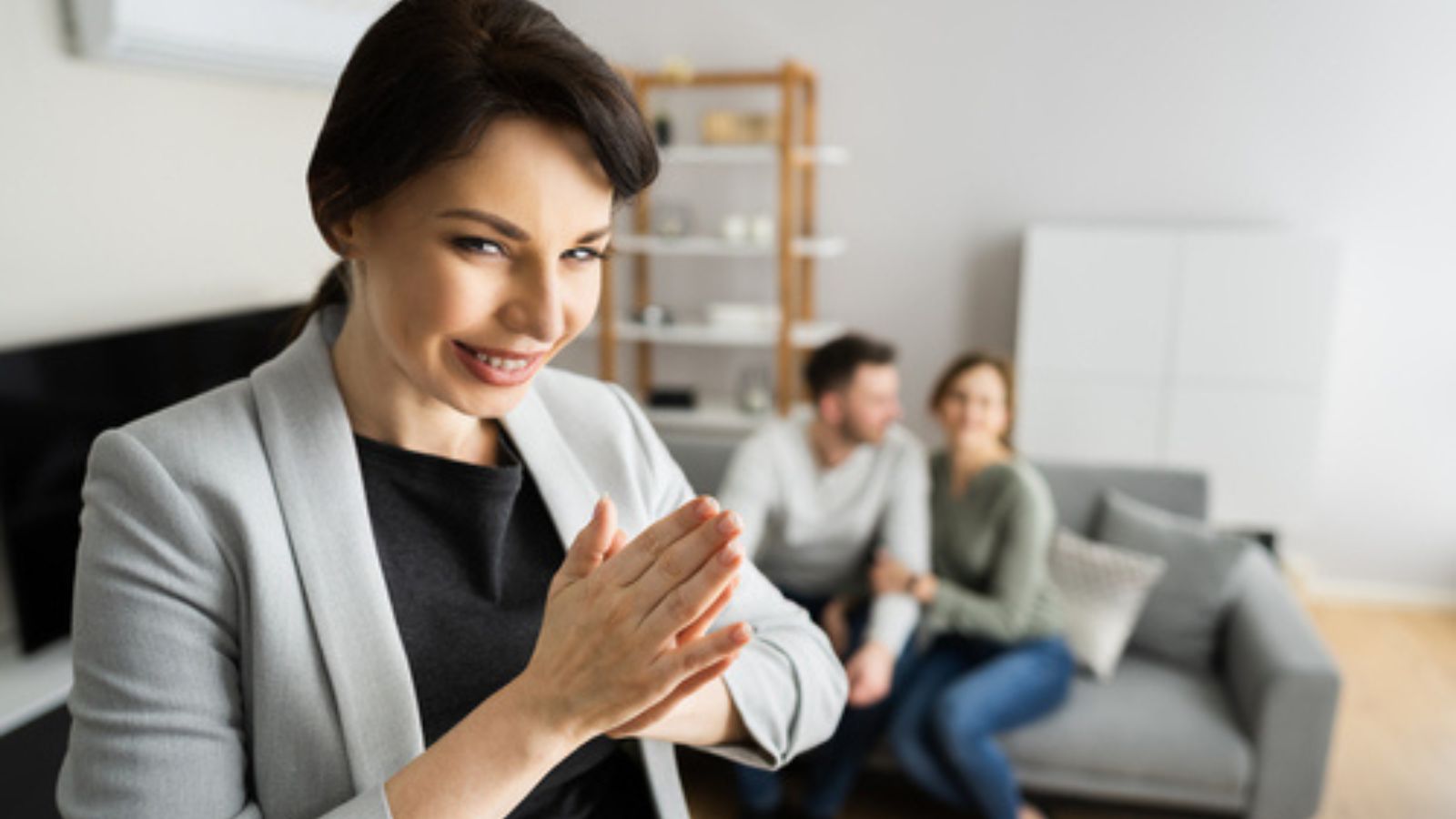 She Reported Her Manager for Breaking Company Policy, And Now Her Reputation at Work Is Taking the Hit Shady manager