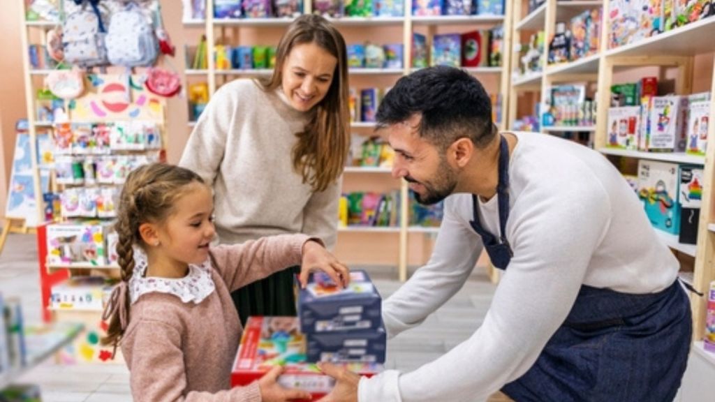 Kid shopping.