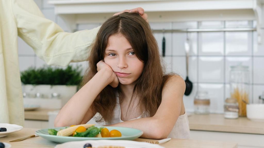 Little girl bummed on her birthday over her gift